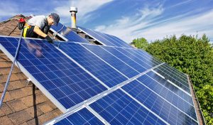 Service d'installation de photovoltaïque et tuiles photovoltaïques à Solaize